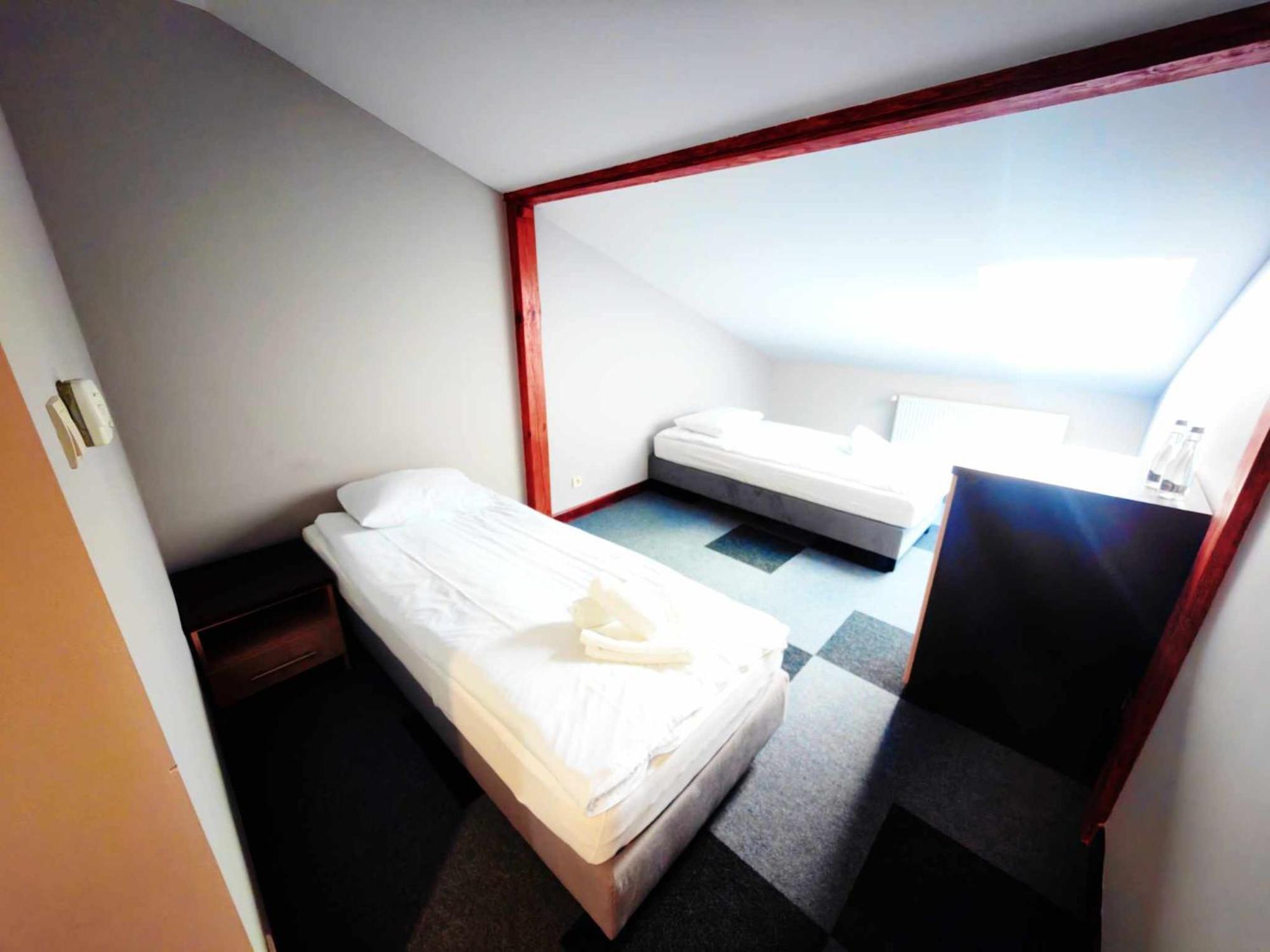 Maka I Magia Obiady Domowe Hotel Zambrow Exteriör bild